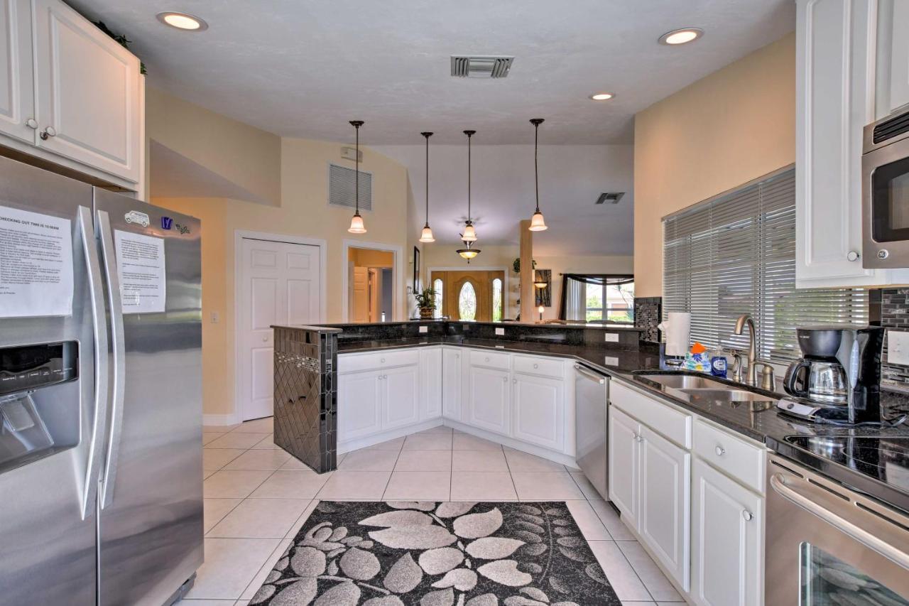 Canalfront Home With Private Saltwater Pool! Marco Island Exterior foto
